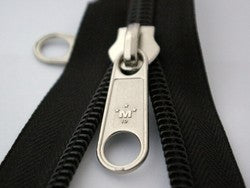 Quality zipper 10 mm separable Various colors