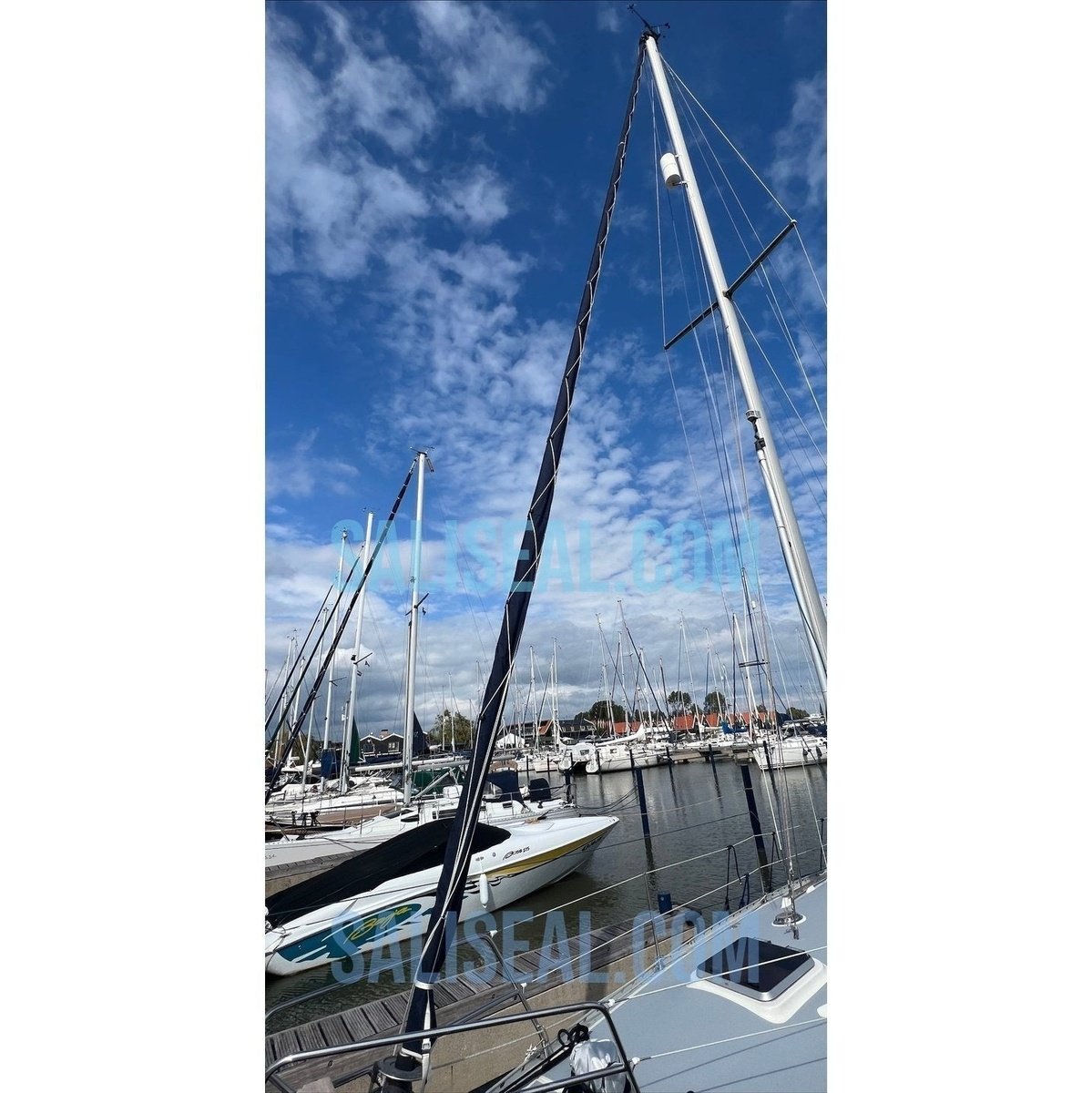 Rullapuomin kansi / Genoa kansi