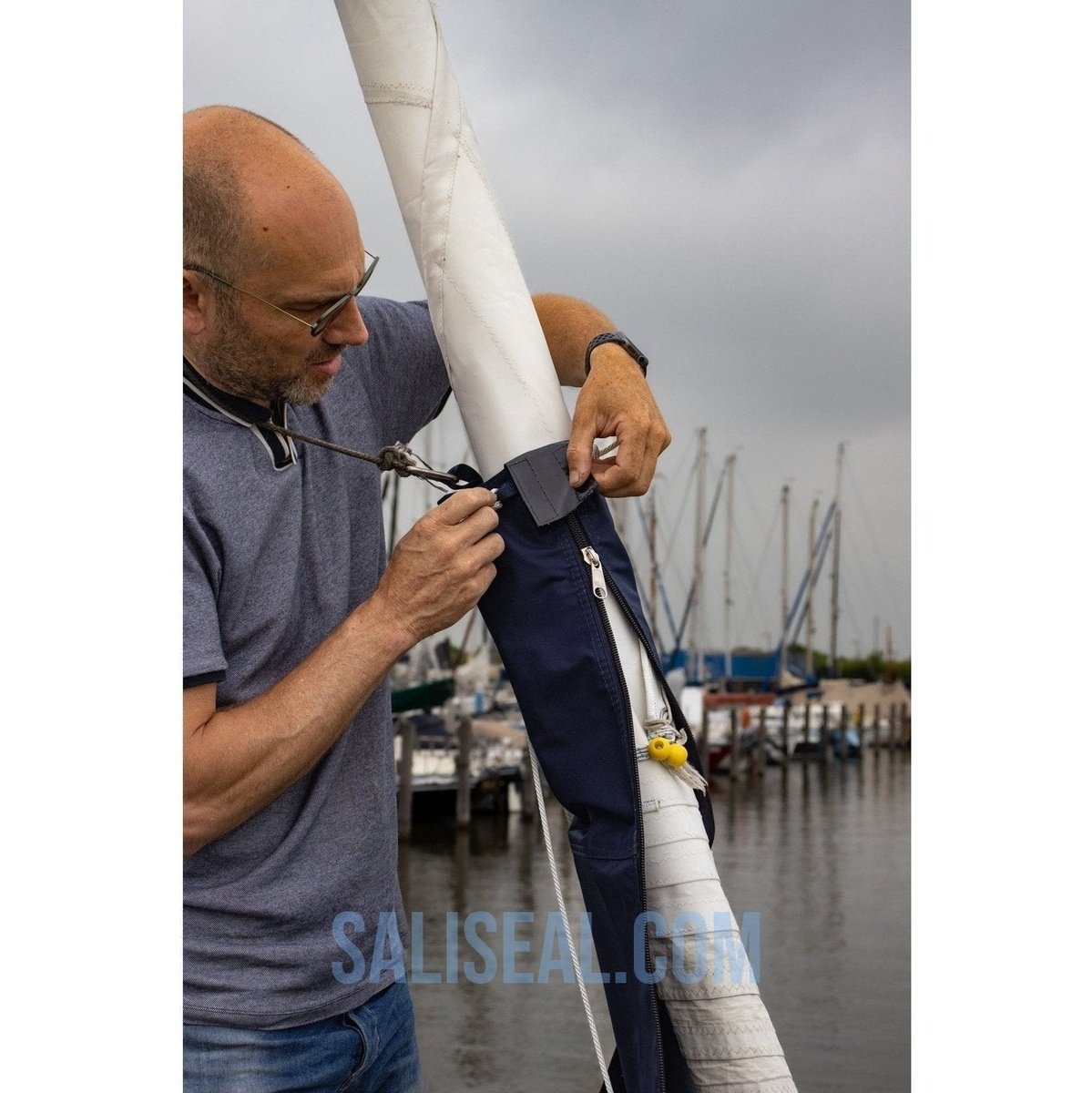 Rullapuomin kansi / Genoa kansi